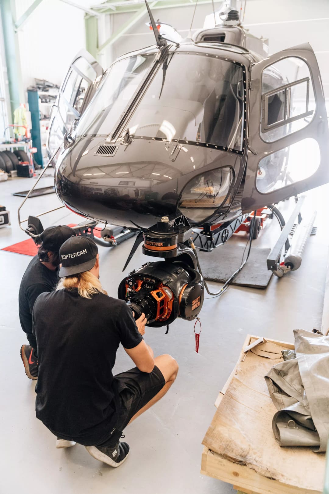 SHOTOVER F1 stabilised head